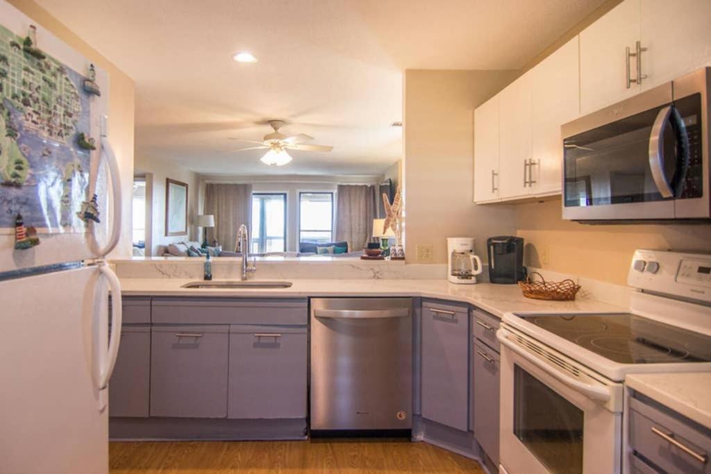 Pelican Point Unobstructed Beach Views Beach Access Out Back Door! Harbor Island Esterno foto